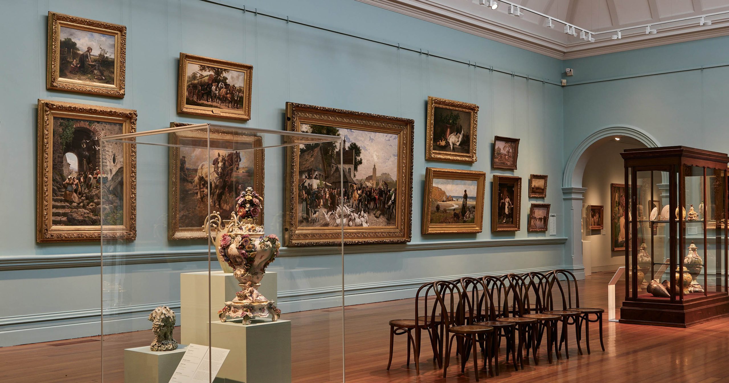 museum with fine art paintings and sculpture